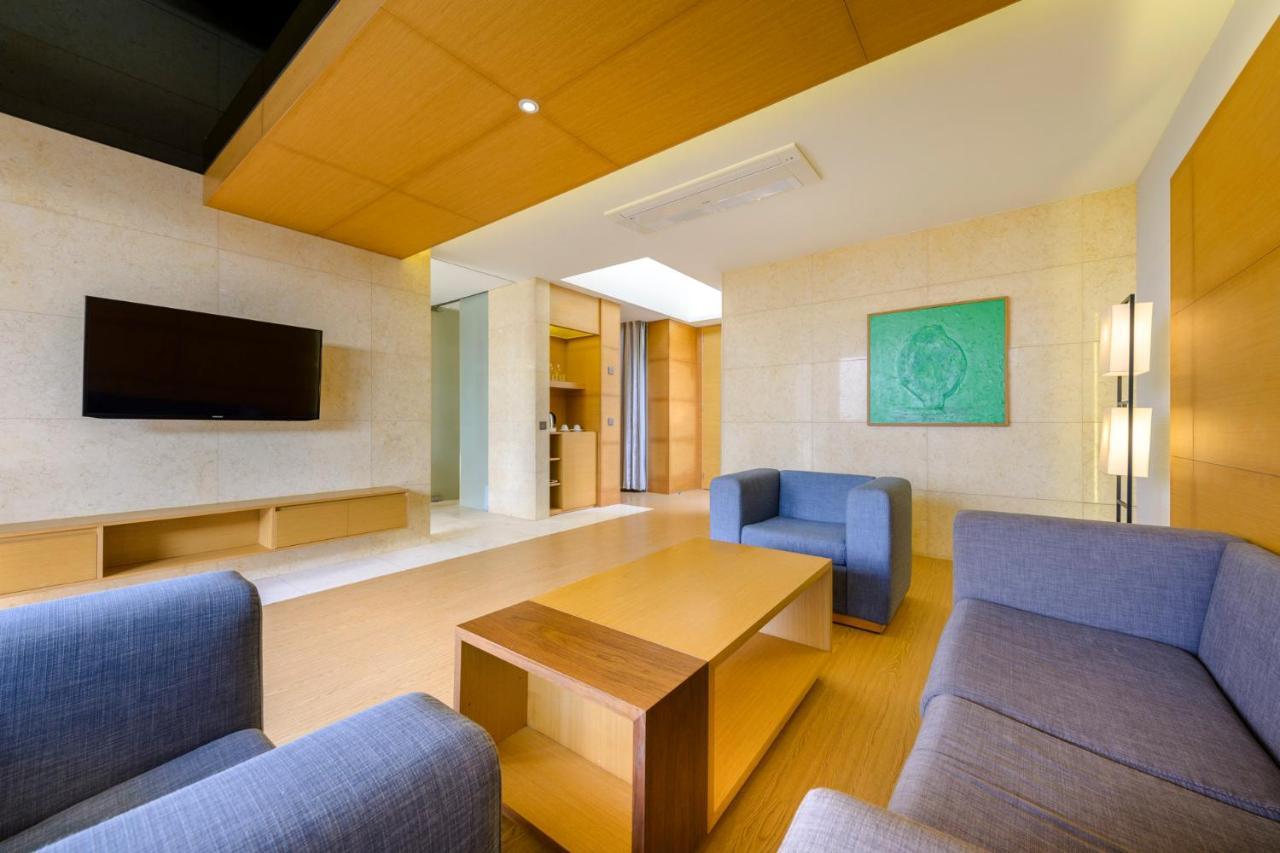 Stanford Hotel & Resort Jeju Exterior photo