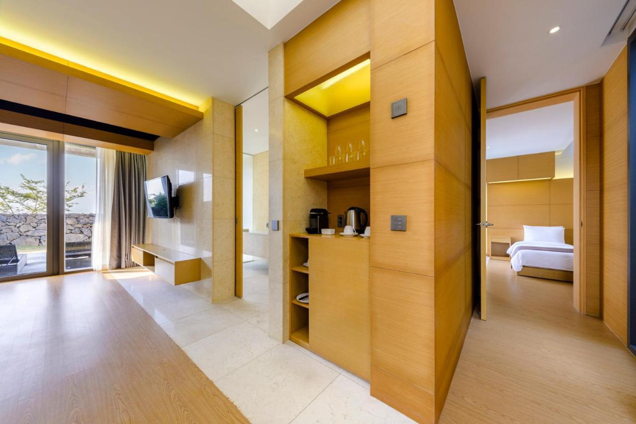 Stanford Hotel & Resort Jeju Exterior photo