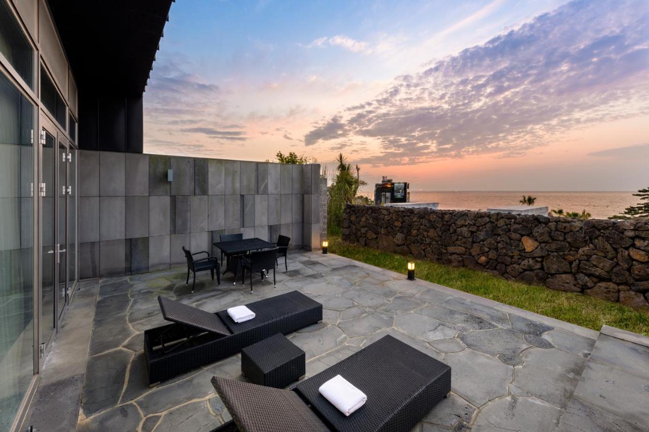 Stanford Hotel & Resort Jeju Exterior photo