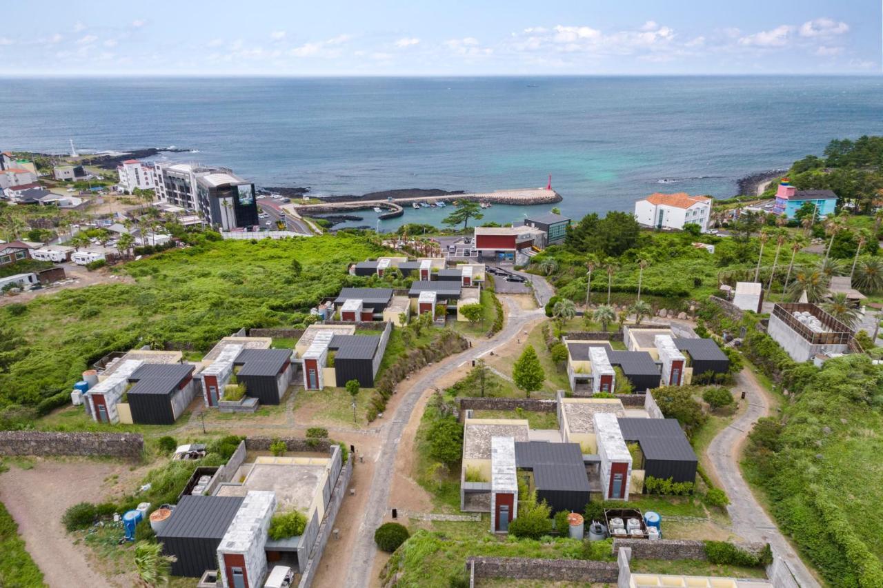 Stanford Hotel & Resort Jeju Exterior photo
