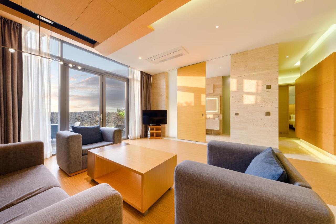 Stanford Hotel & Resort Jeju Exterior photo
