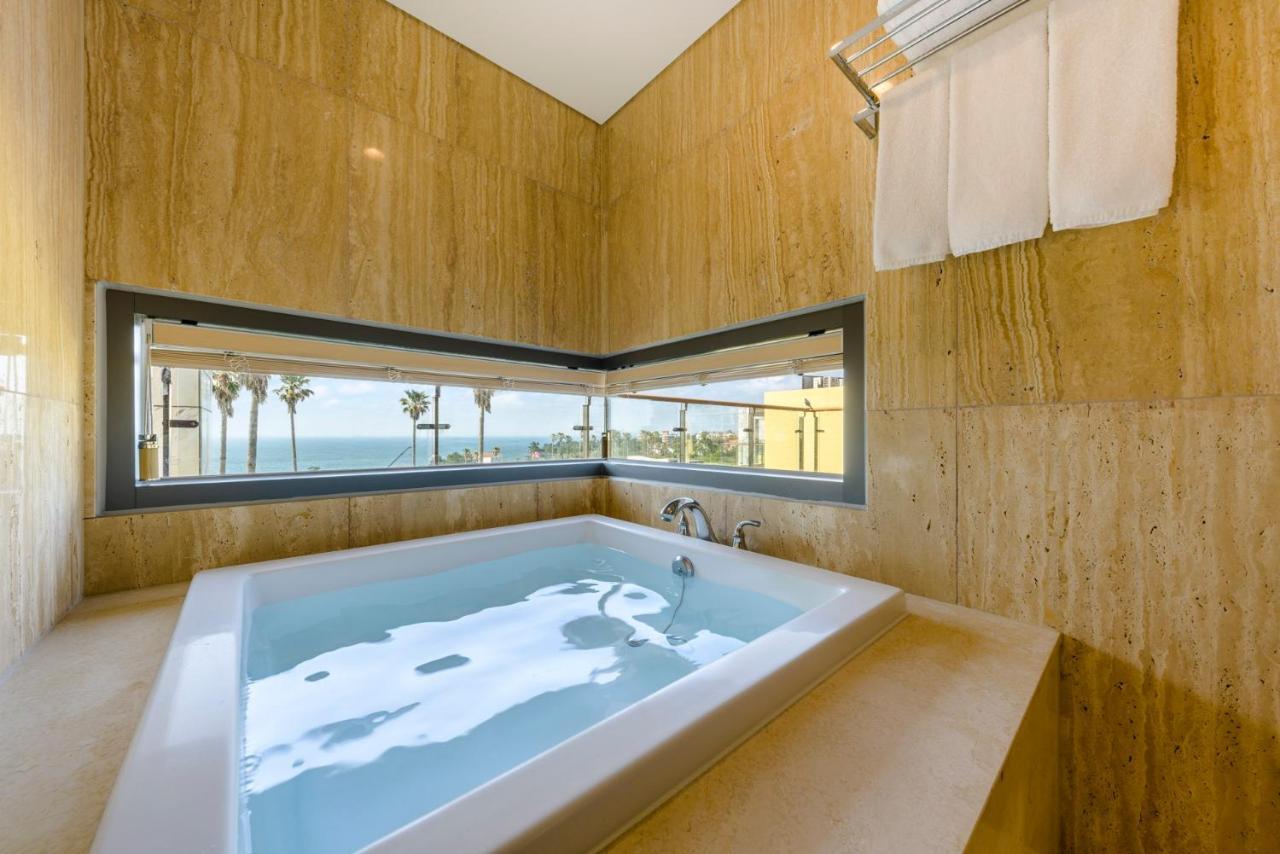 Stanford Hotel & Resort Jeju Exterior photo