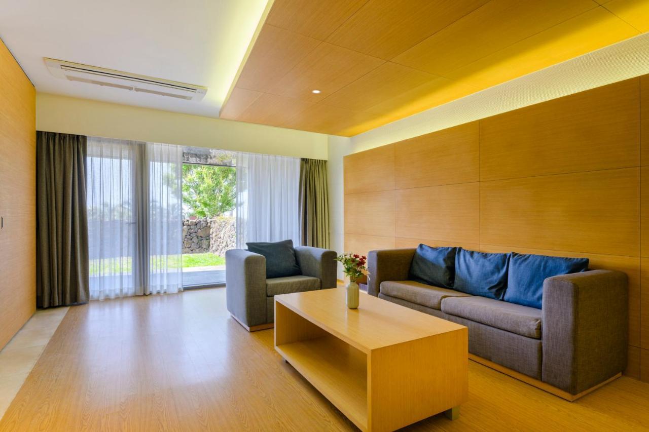 Stanford Hotel & Resort Jeju Exterior photo